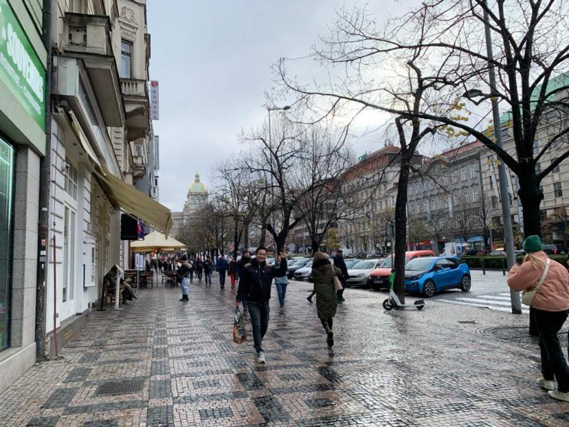 Aparthotel Tdc33-Boo Praga Zewnętrze zdjęcie