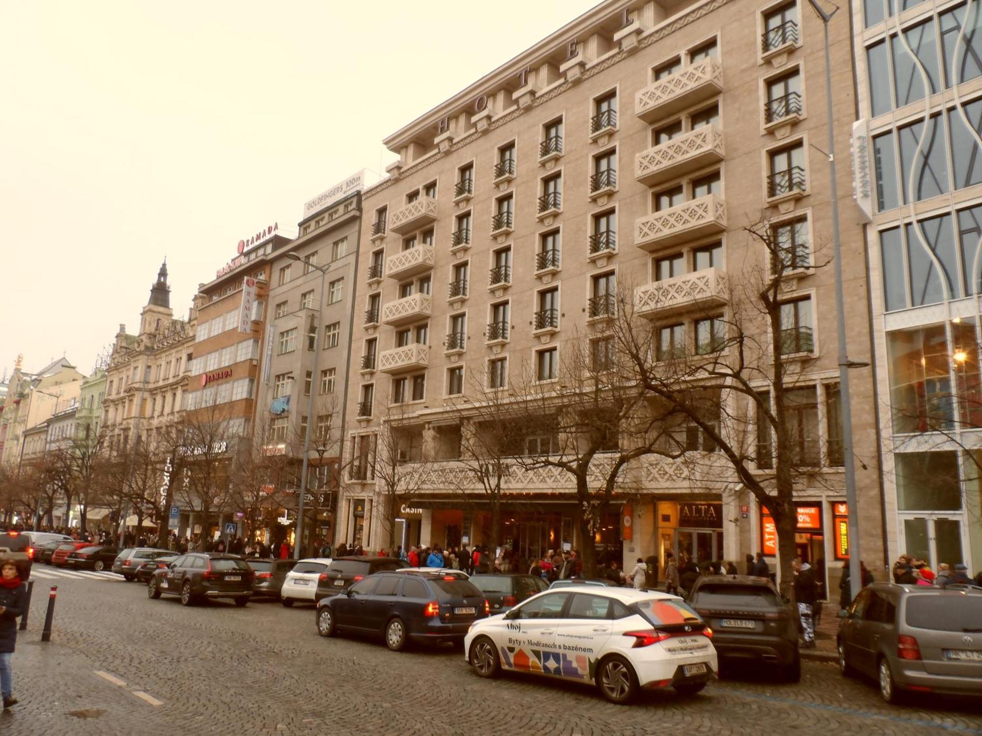 Aparthotel Tdc33-Boo Praga Zewnętrze zdjęcie